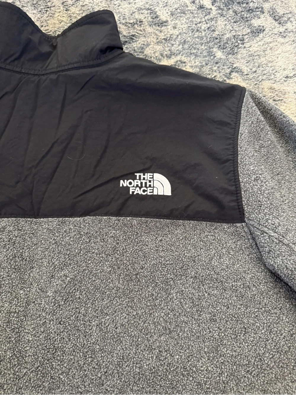 The North Face Black Grey Fleece Logo Quarter Zip Pull Over Jacket
